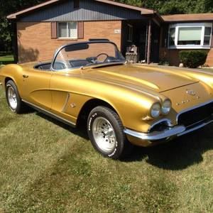 Meet your Posher, Kenneth